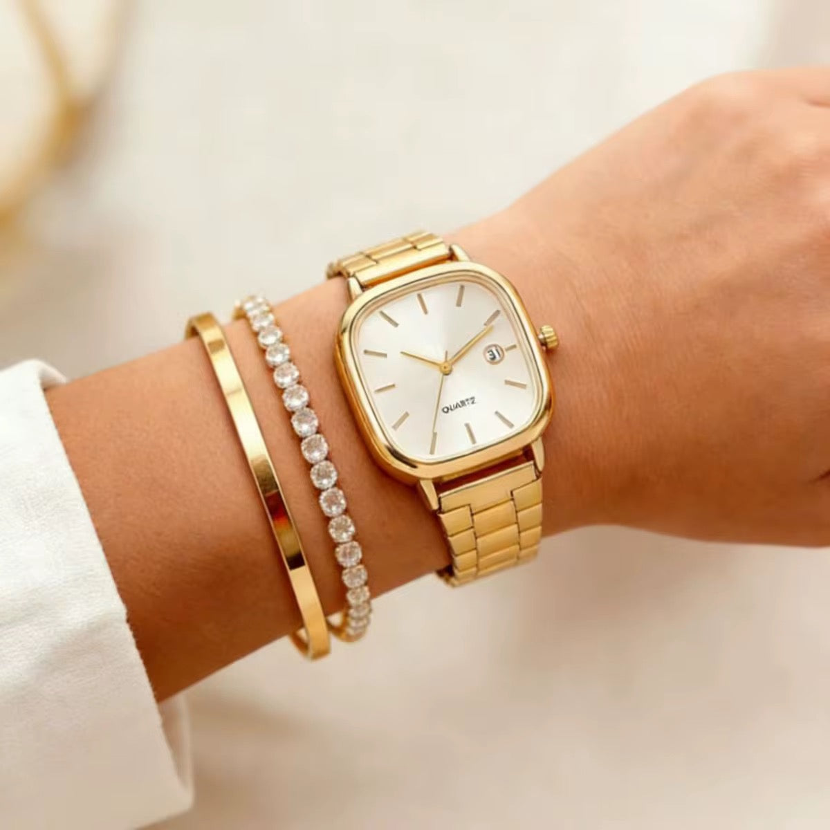 Lady watch casino avec un joli bracelet 🥰